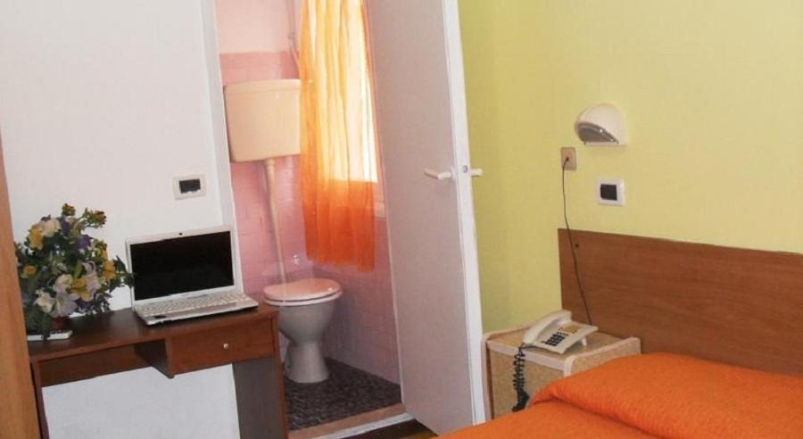 Hotel Eliseo Rimini Dış mekan fotoğraf